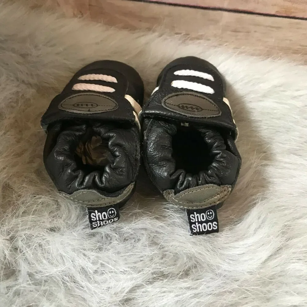 Shoo Shoos Black White Football Moccasins 6-12 mo Leather Soft Sole Shoes Silver